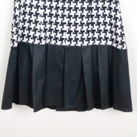 💥EFFORTLESSLY CHIC💥 Black & White Checkered Knit Dress wit Black Leather Dress - Picture 7 of 12